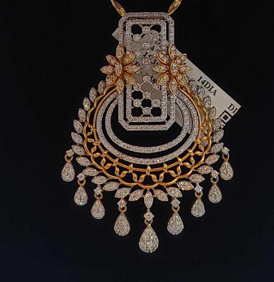 Designer Pendent